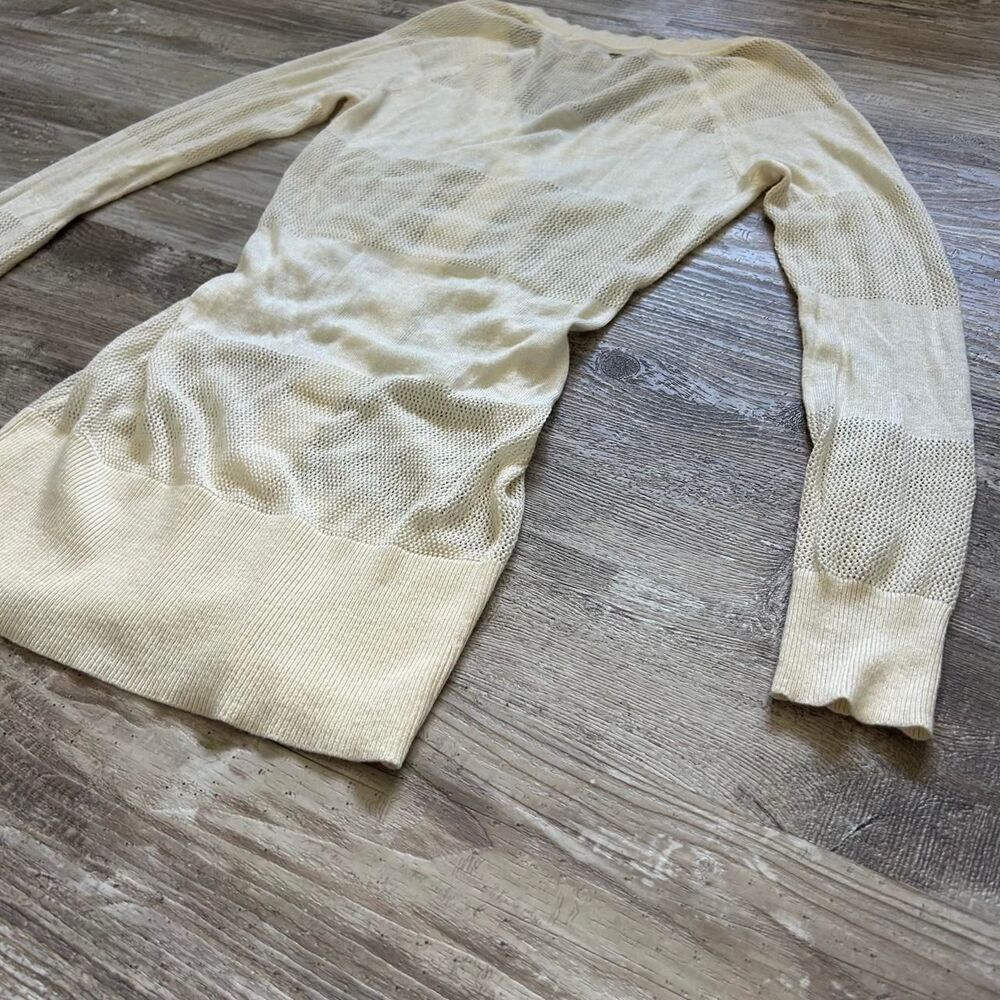 Guess Women's chic summer y2k streetwear cream mesh button up cardigan - Picture 8 of 8